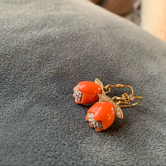 Adorable Juicy Couture Good Tone Flower Earrings With Rhinestones - Picture 7 of 13